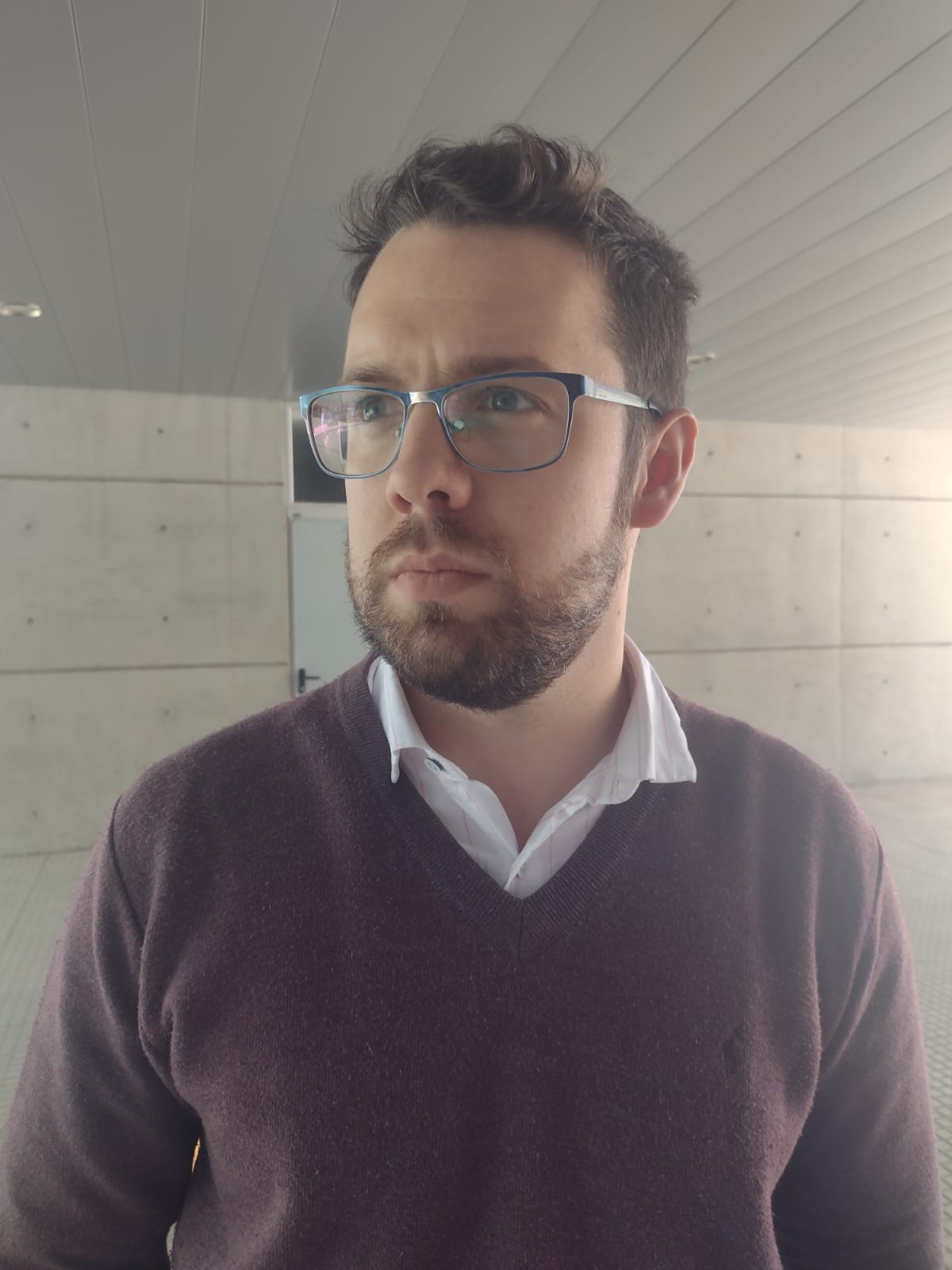 Modificaciones en la libertad con restricciones al policía Aníbal Aranda