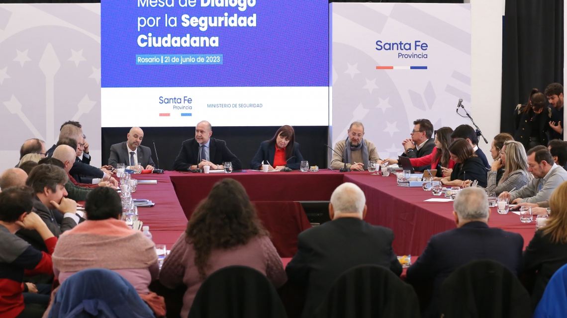 La provincia realizó la primera reunión de la Mesa de Diálogo por la Seguridad Ciudadana
