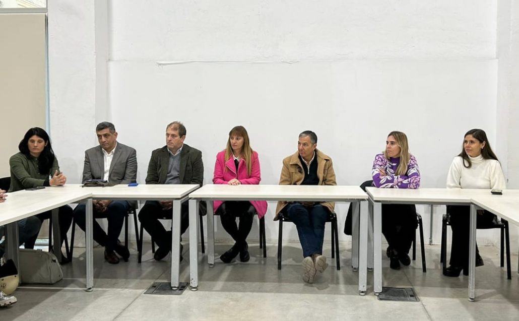 programa de formación de árbitras de fútbol