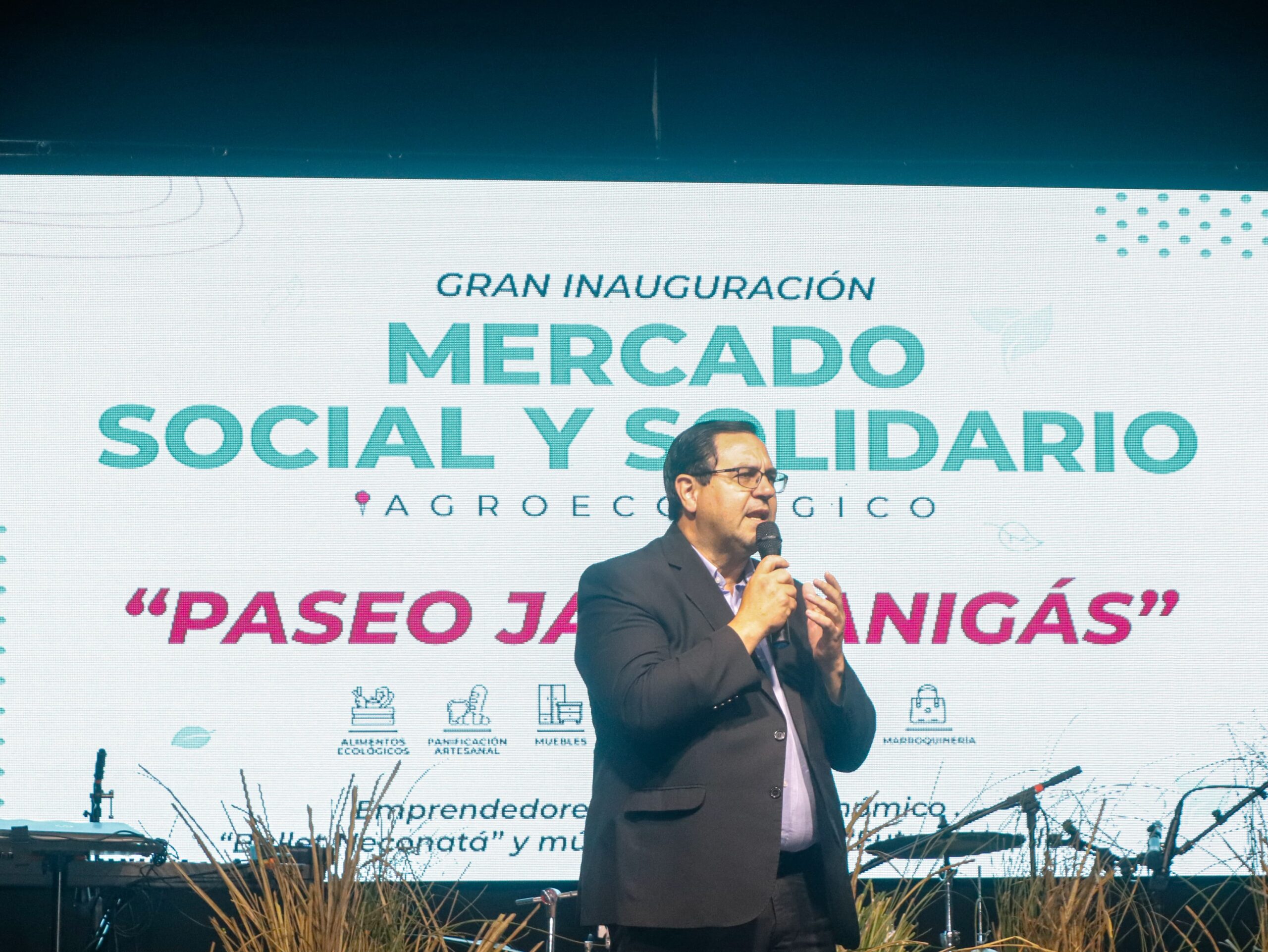 07 Paseo Jaakanigás