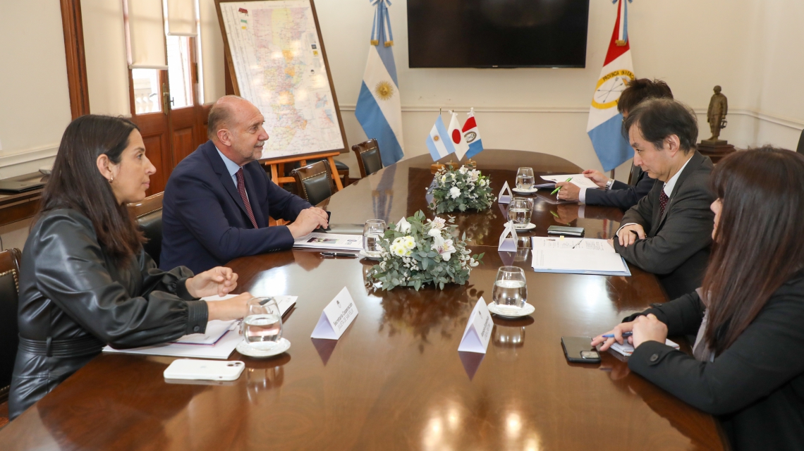 Perotti recibió al embajador de Japón en la Argentina, Hiroshi Yamauch