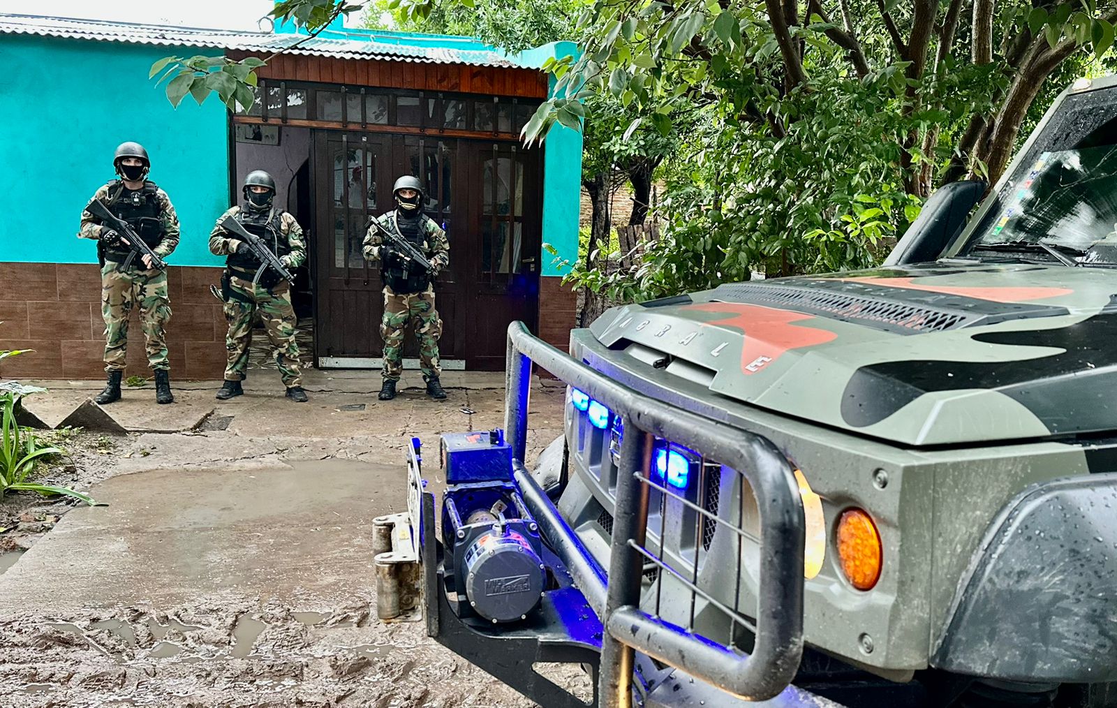 Allanamientos simultáneos por narcotráfico en Fortín Olmos, Reconquista, Avellaneda y la cárcel de Coronda