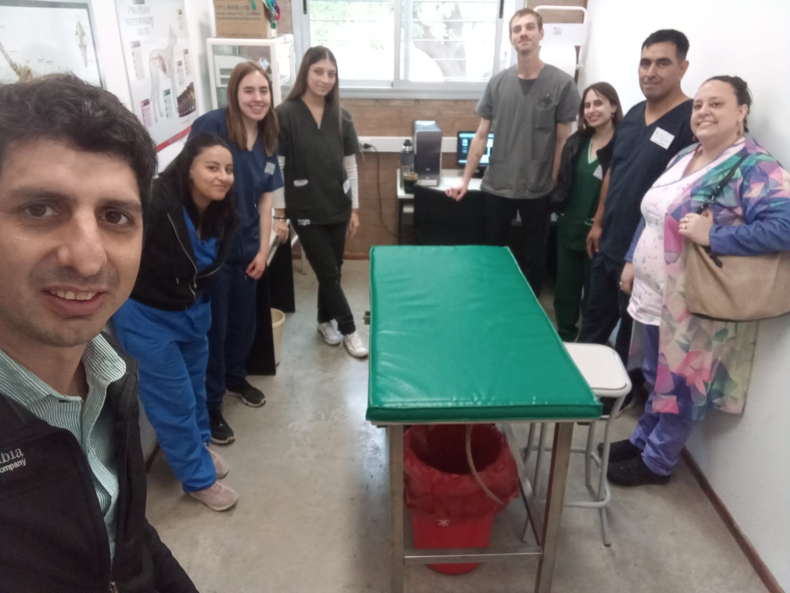 Estudiantes de Veterinaria de la UCSF realizaron una estadía en el hospital veterinario de la UCC