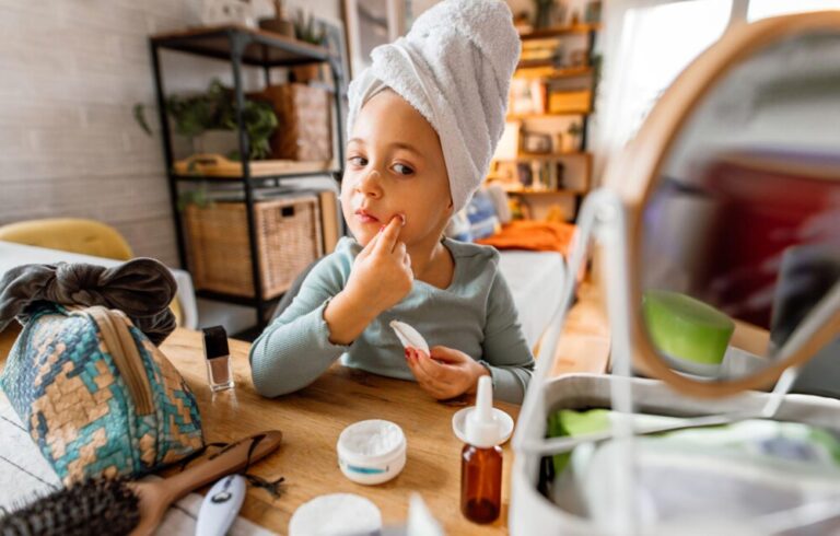 Anmat prohibió productos estéticos y un medicamento por falta de registros sanitarios